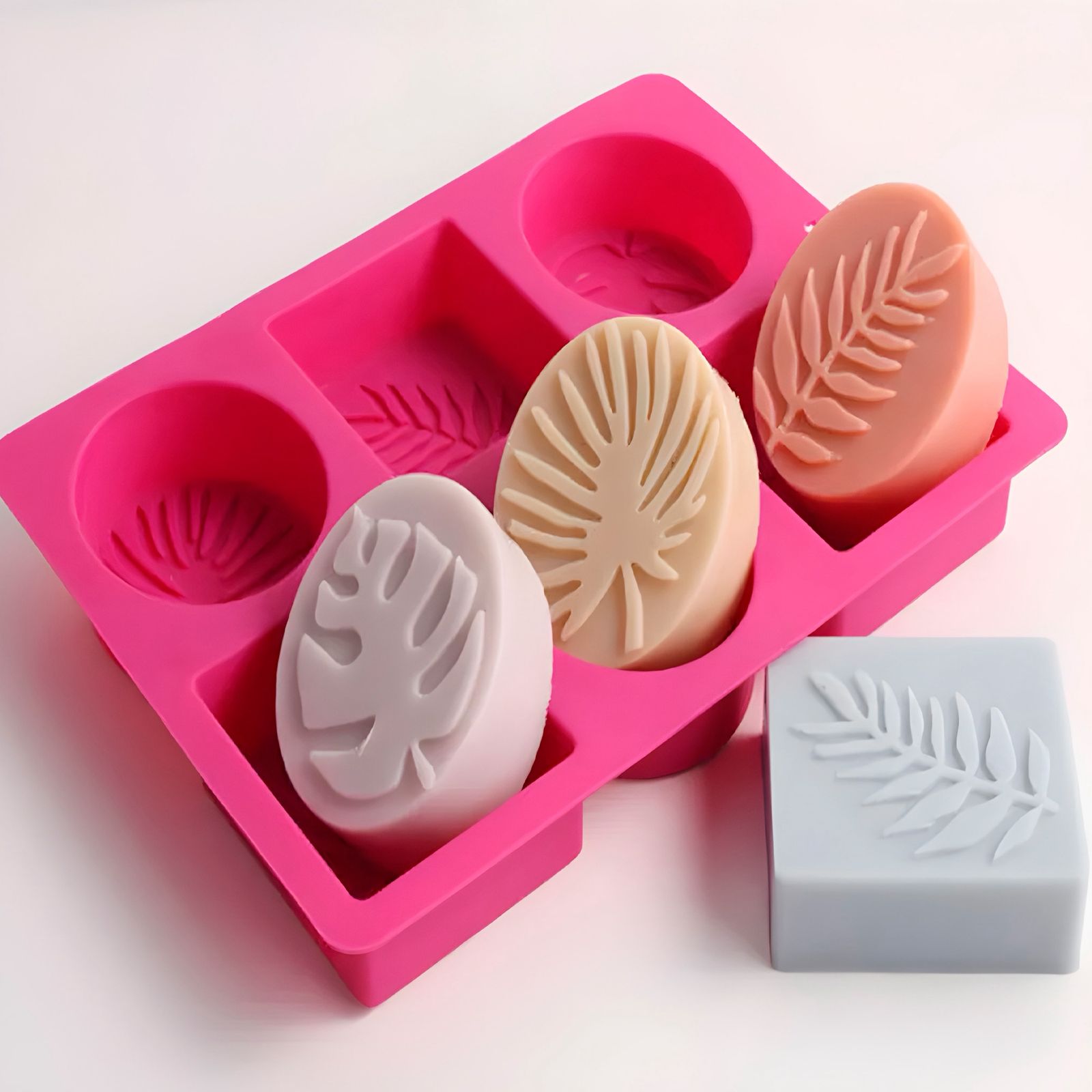 Molde de silicona 6 cavidades con diseño de hojas