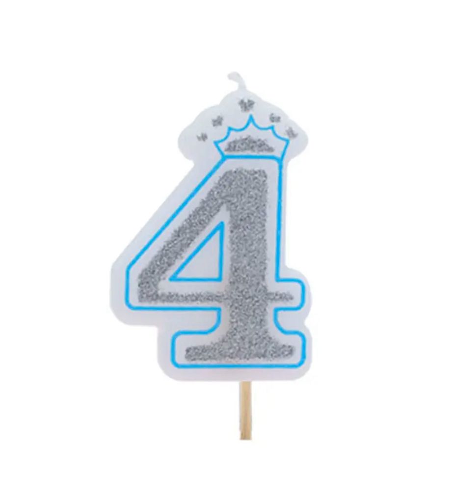 Velas con corona azul