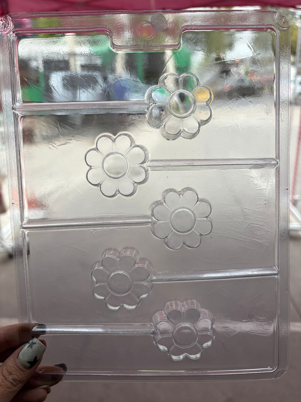 Molde plástico transparente flor 5 cavidades 4x4 cm