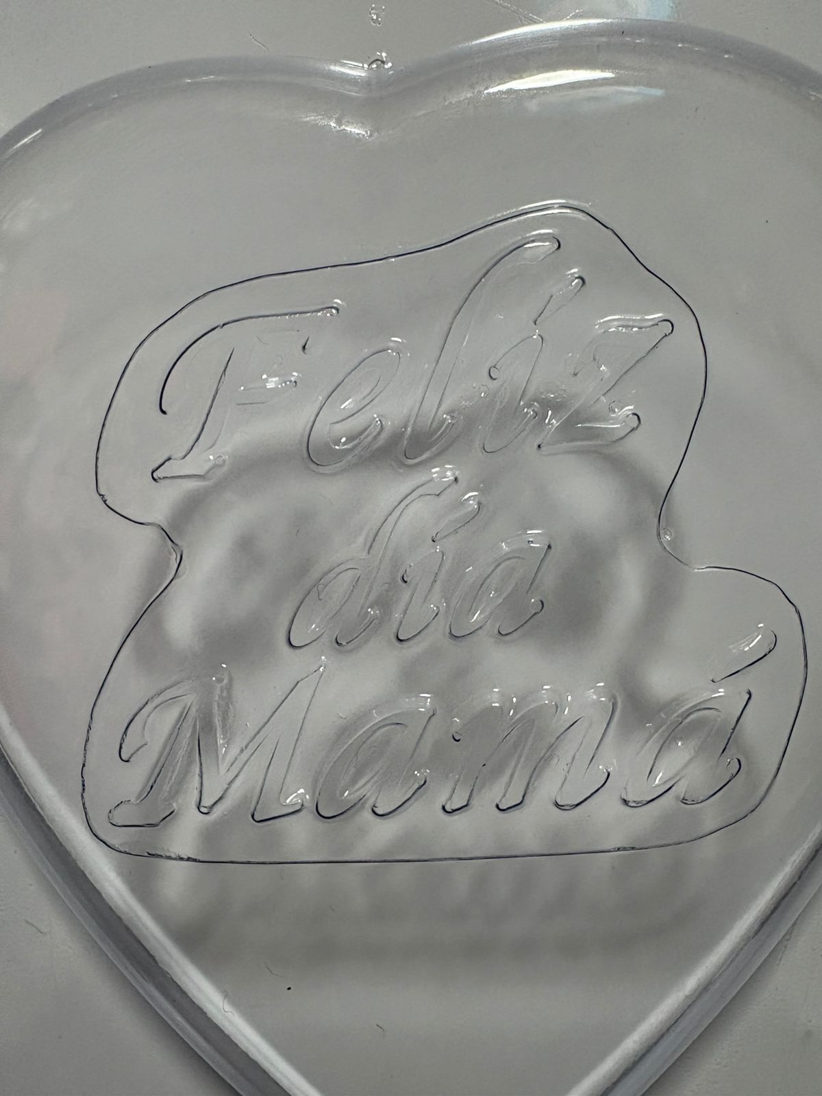 Molde plástico transparente corazón feliz día mama 12.5x13.5 cm N191